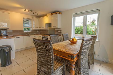 4 bedroom detached house for sale, Roundbush Crescent, Caerwent, NP26