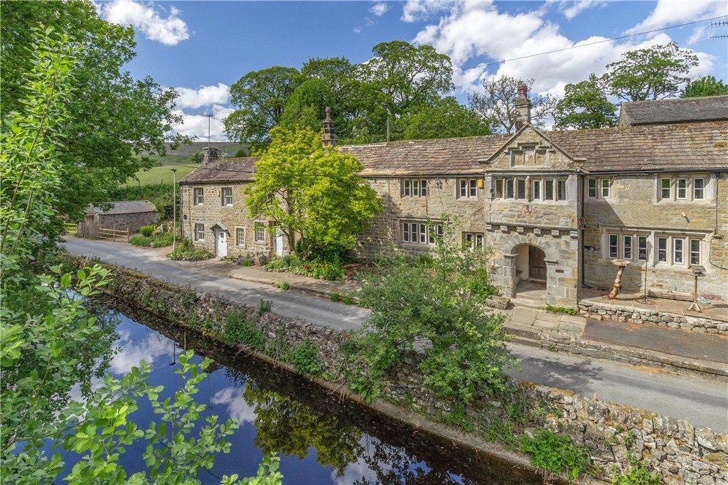 The Manor House