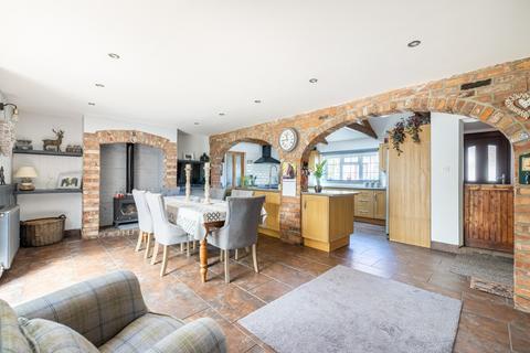 undefined, Farmhouse with three annexes, West Huntspill