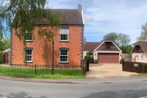 undefined, Farmhouse with three annexes, West Huntspill