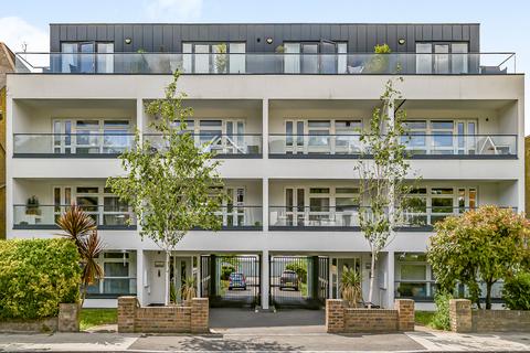 2 bedroom flat for sale, Cedar Lodge, Wood Vale, London, SE23