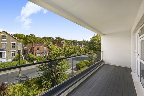 2 bedroom flat for sale, Cedar Lodge, Wood Vale, London, SE23