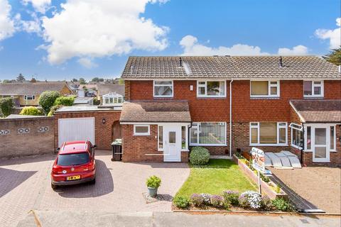5 Fairacre, Broadstairs, CT10 2JN