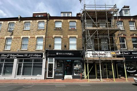Flat 3, 13 High Street, Carshalton, SM5 3AP