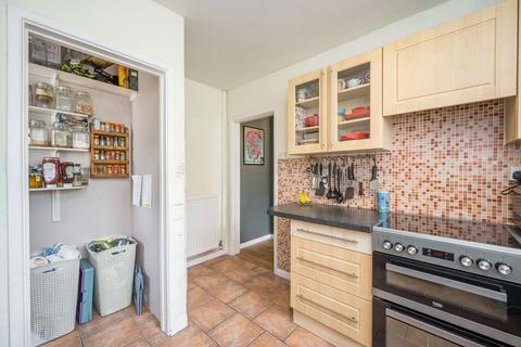 1 Bishop Crescent, Abergavenny, NP7 6BT