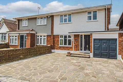 4 bedroom semi-detached house for sale, Lancaster Road, Rayleigh, SS6