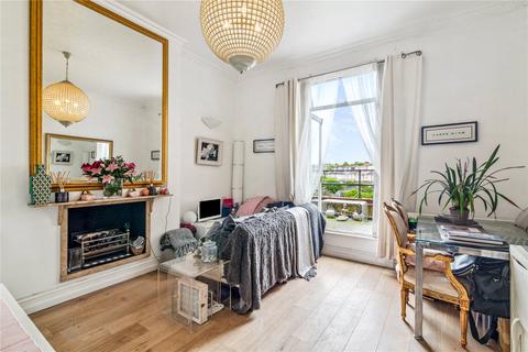 2 bedroom flat for sale, St. Quintin Avenue, W10