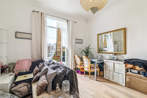 2 bedroom flat for sale, St. Quintin Avenue, W10