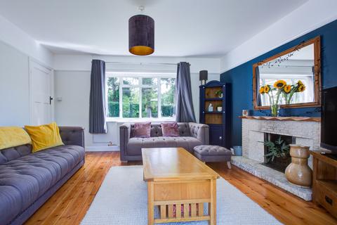 undefined, Haroldslea Drive, Horley RH6