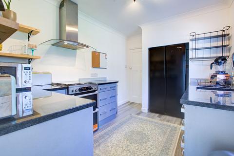 undefined, Haroldslea Drive, Horley RH6