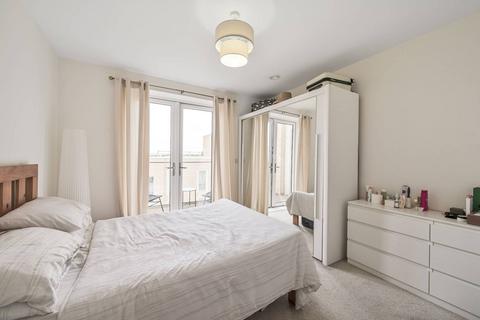 Coxwell Boulevard, Mill Hill, London, NW9