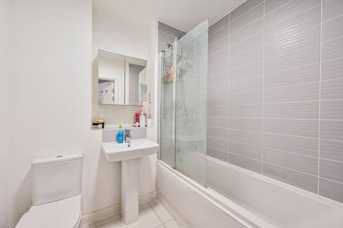 1 bedroom flat for sale, Coxwell Boulevard, Mill Hill, London, NW9
