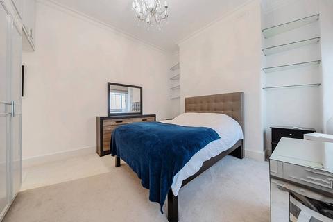 2 bedroom flat for sale, Queens Gate, South Kensington, London, SW7