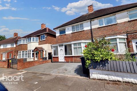 3 bedroom semi-detached house for sale, Swithland Avenue, Leicester