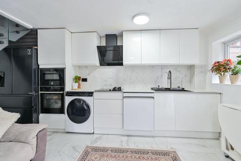 3 bedroom house for sale, Cunard Walk, Canada Water, London, SE16