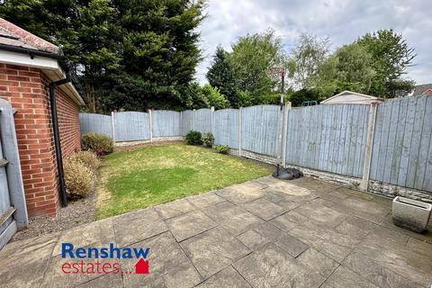 4 bedroom semi-detached house for sale, Gayton Road, Ilkeston, Derbyshire