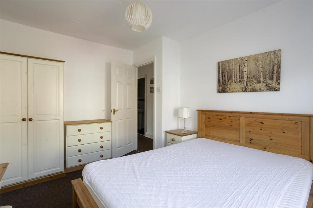 Flat 4 Escrick Street 14.jpg