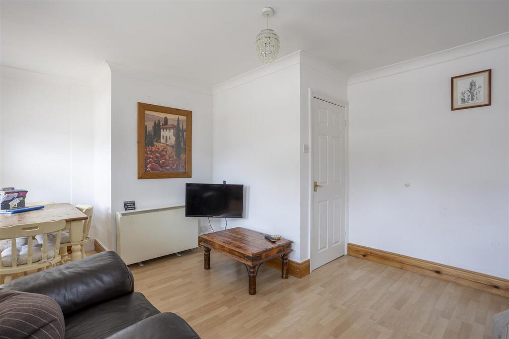 Flat 4 Escrick Street 6.jpg