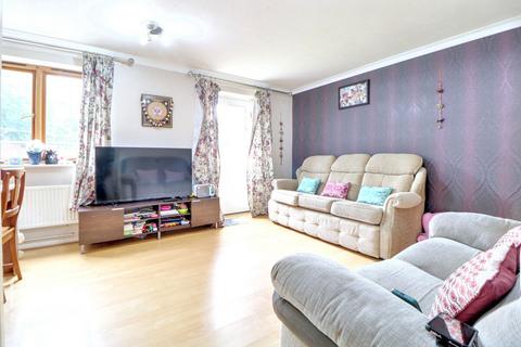 2 bedroom end of terrace house for sale, Whites Croft, Leadenhall