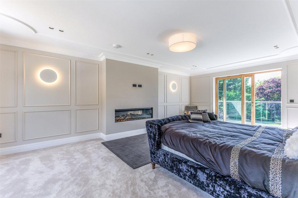 Principal Bedroom