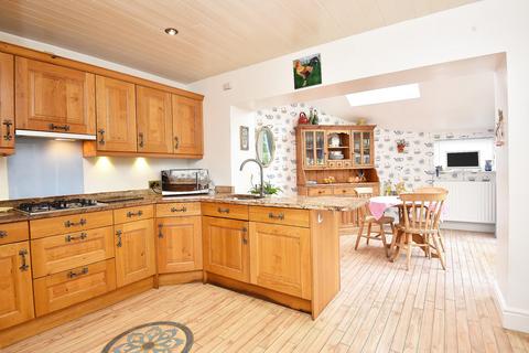 4 bedroom detached house for sale, Hill Foot Lane, Harrogate
