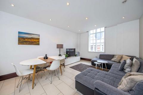 2 bedroom flat for sale, Carthusian Street, London EC1M