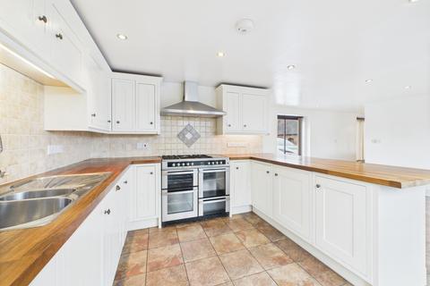 4 bedroom barn conversion to rent, The Wagon Barn, Manor Lane, Bredons Norton, GL20