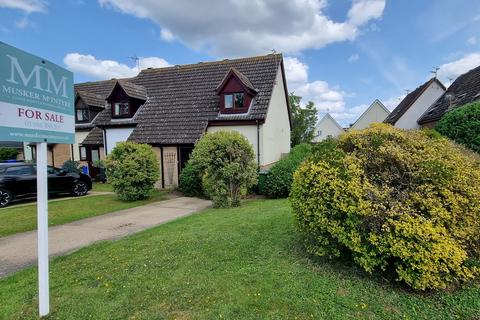 9 Dakings Drift, Halesworth, IP19 8TQ