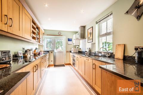 4 bedroom terraced house for sale, Cavendish Road, Heavitree