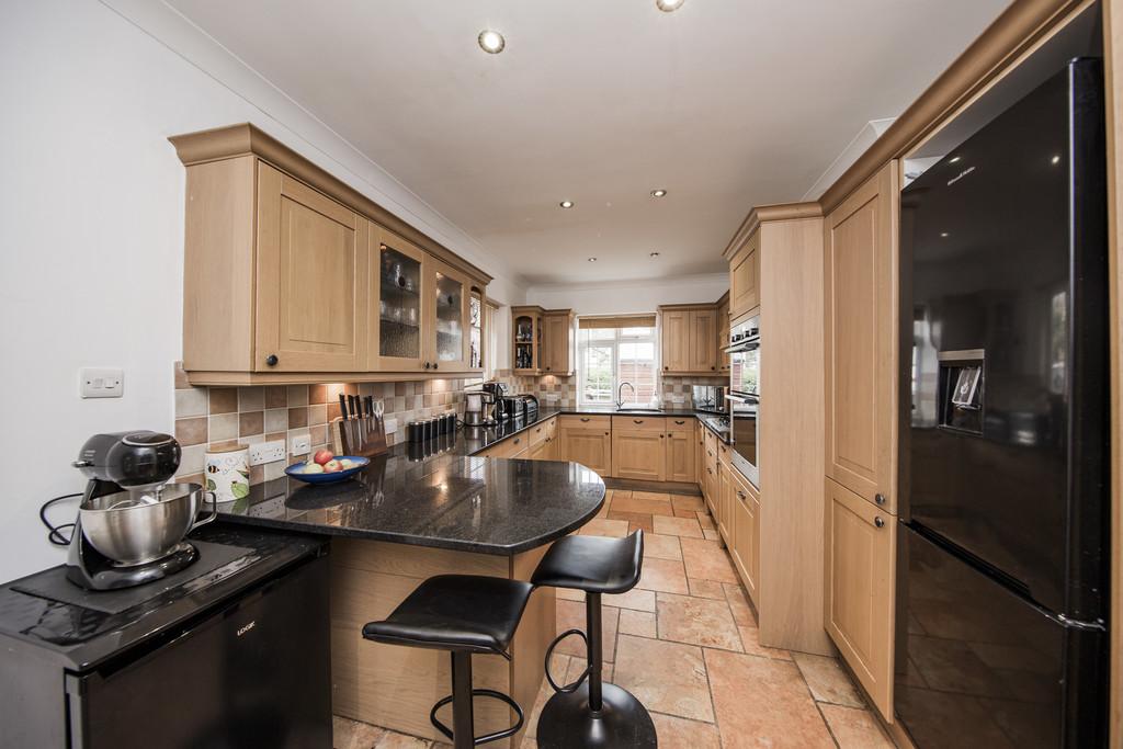 Kitchen 1