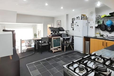 2 bedroom detached house for sale, Latimer Street, Leicester