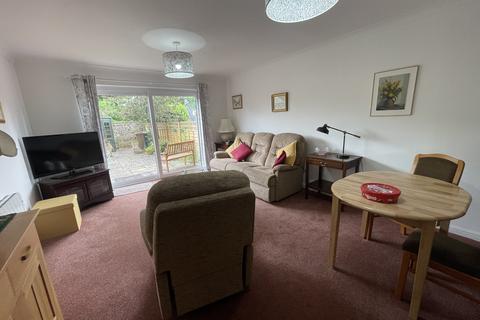 2 bedroom sheltered housing for sale, Henley Close, Saxmundham
