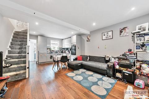 10 Overton Road, London, SE2 9SD