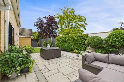 3 bedroom detached bungalow for sale, Heather Close, Thurston IP31