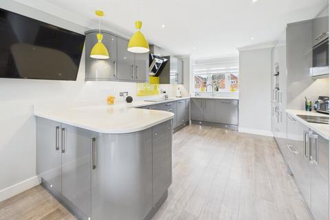 3 bedroom detached bungalow for sale, Heather Close, Thurston IP31