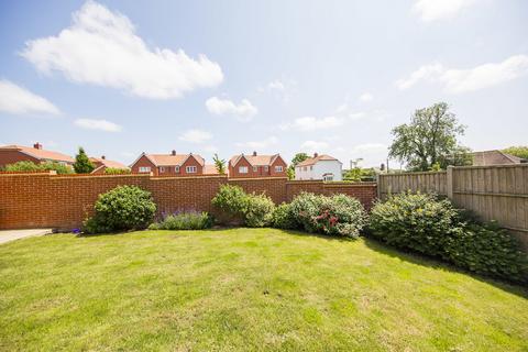 1 Chamomile Close, Horam, Heathfield, TN21 9BJ
