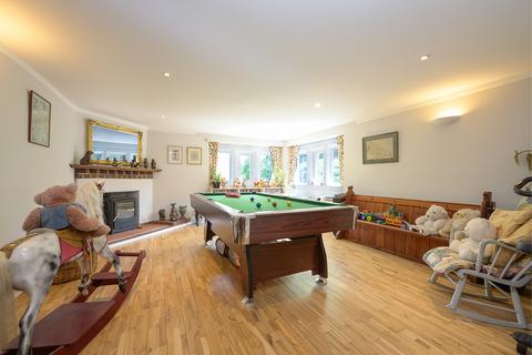 4 bedroom detached house for sale, Old Ross Road, Whitchurch