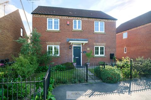 3 Fallon Close, Laughton Common, Sheffield, S25 3QJ