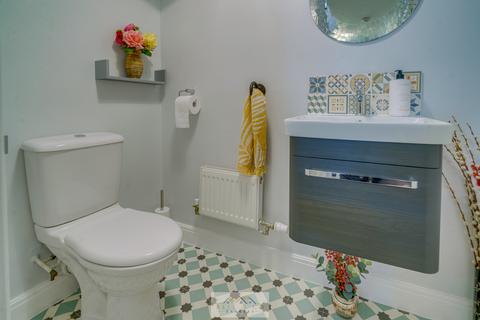 3 Fallon Close, Laughton Common, Sheffield, S25 3QJ