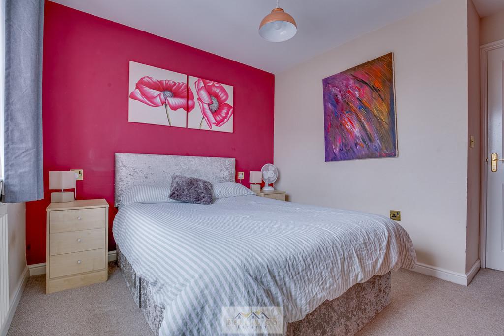 Bedroom 2.2