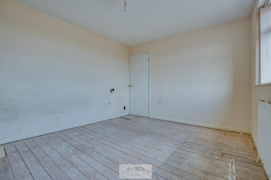 Bedroom 2.3