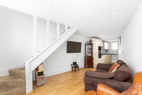 2a Eden Road, Beckenham, BR3 4AT