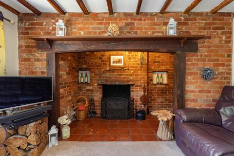 2 bedroom semi-detached house for sale, Stane Street, Ockley