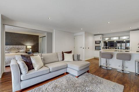 2 bedroom flat for sale, Park Circus Place, Glasgow G3