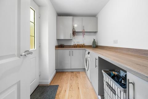 102 Trem Y Rhyd, St Fagans, Cardiff, CF5 6FW