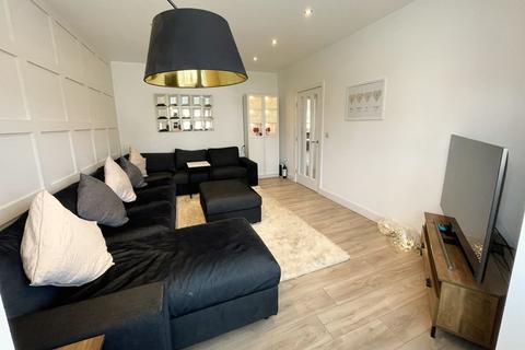 4 bedroom detached house for sale, Lake View, Doncaster DN4