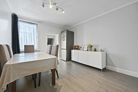 2 bedroom terraced house for sale, Byron Road, Wealdstone, Harrow