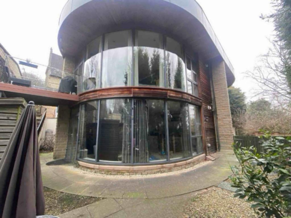 Curved Window Apt 9