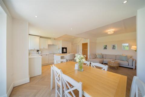 23 Belmont Drive, Wirral, CH61 9NA
