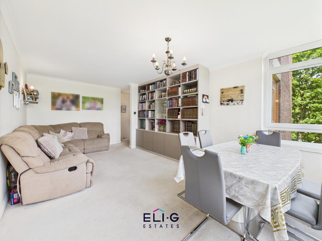 Three bedroom purpose built apartment with two ba